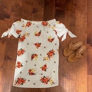 Floral half sleeve dress